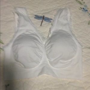 New with tags Genie Bra